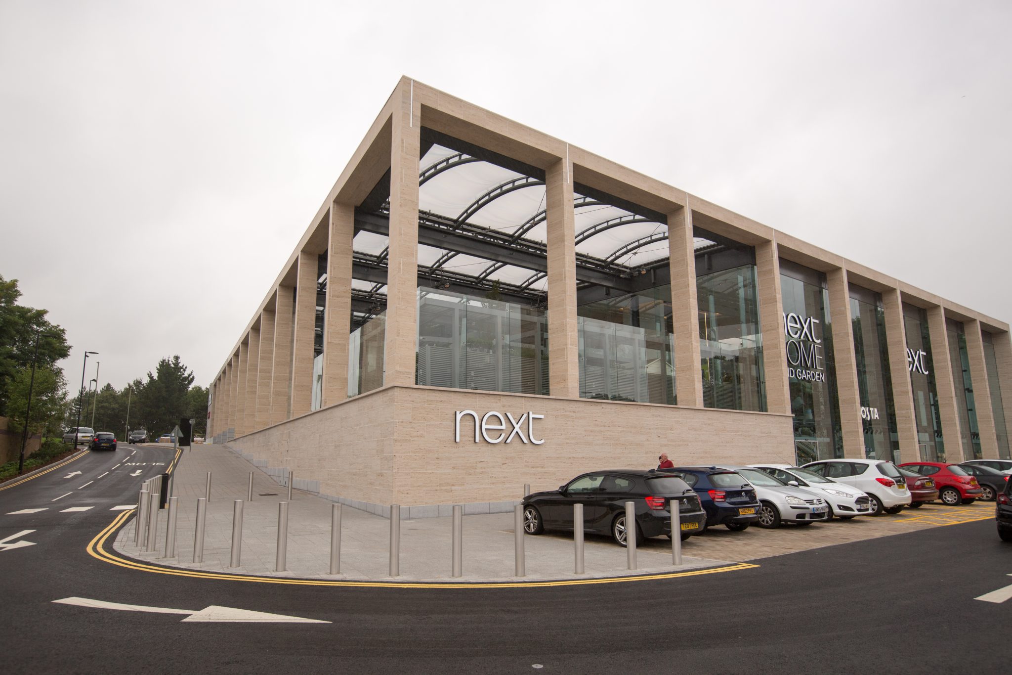 Next Home & Garden. Hedge End, Southampton | TI Dynamic Facades
